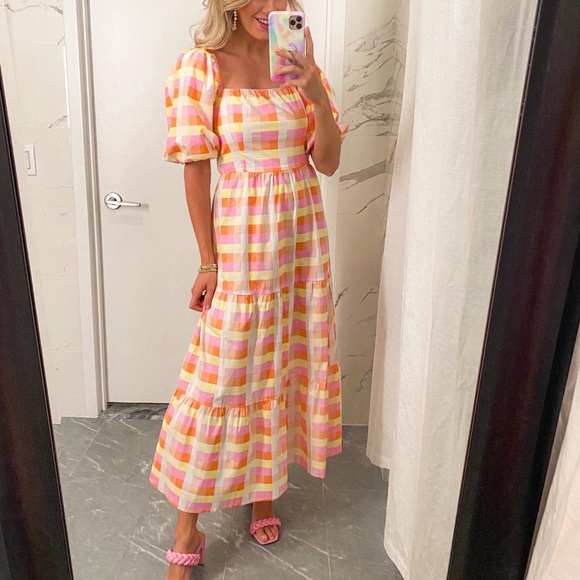 Spring Dress - Picture 2 of 9